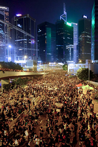 occupano il centro di hong kong 2014 artista - occupy movement foto e immagini stock