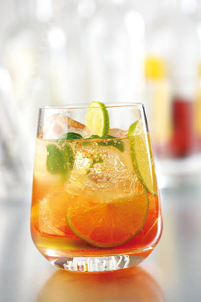 istock Slojito cocktail 518279296