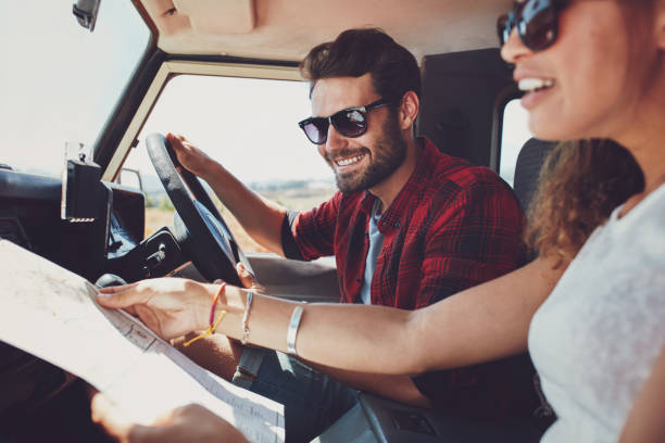istock Young couple on road trip 518307464