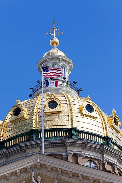 istock Iowa State Capitol Building, Des Moines 518351235