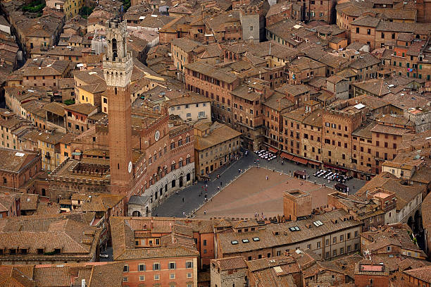 siena - provincia di siena foto e immagini stock