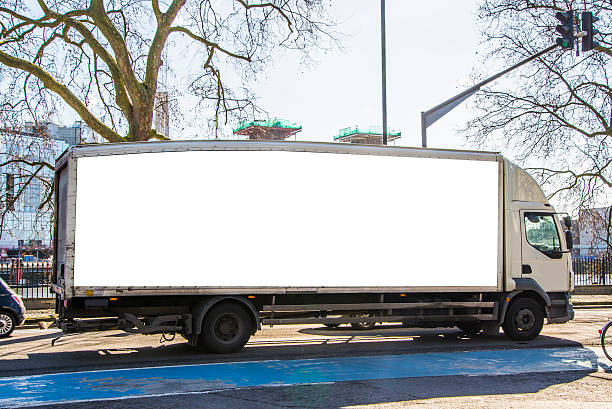 istock Delivery truck 518358754