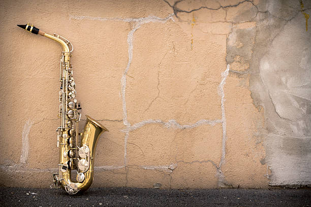 istock Jazz Saxophone Grunge 518372128