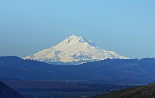 istock Mt. Jefferson Northeast 518383106