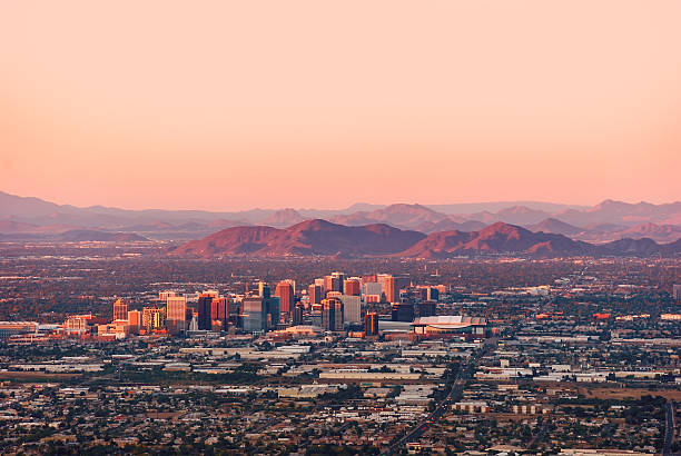 phoenix, arizona - phoenix downtown district skyline city stock-fotos und bilder