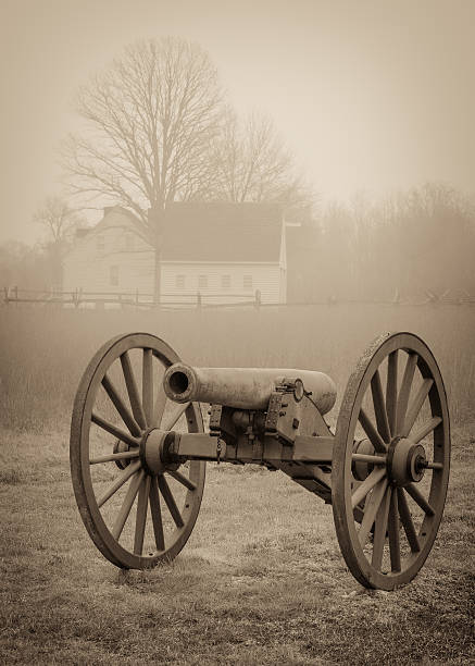 bürgerkrieg cannon - bürgerkrieg stock-fotos und bilder