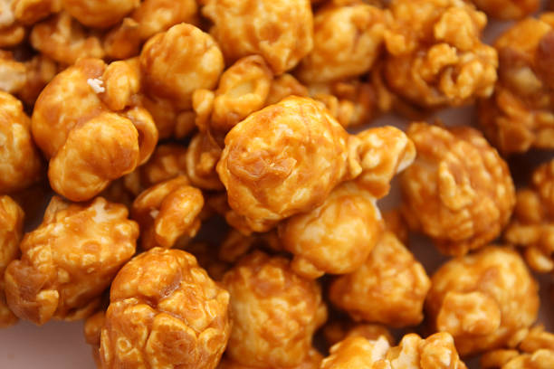 istock Closeup of caramel popcorn 518429074