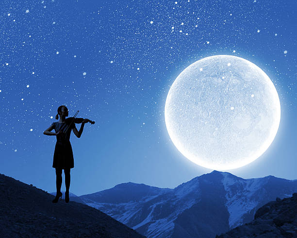 istock Woman violinist 518454633