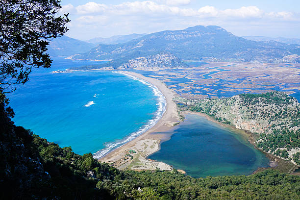 istock Dalyan iztuzu Beach-Mugla 518458088