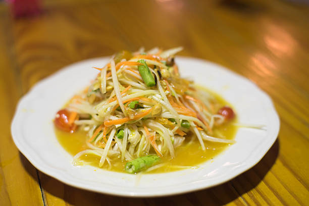 istock thai salad, som-tum 518498704