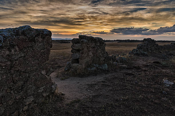 istock Corral of fallen walls 518500485