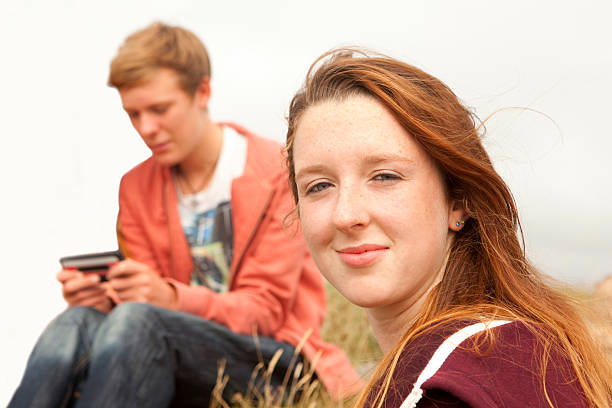 istock Teenagers hanging out 518500932