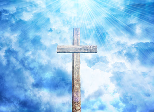 istock Old wooden cross 518522522