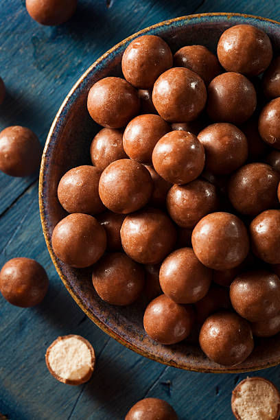 istock Dark Chocolate Malted Milk Balls 518527855