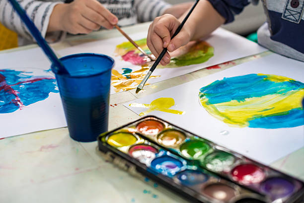 istock Watercolor in kindergarten 518528085