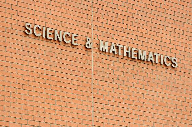 istock Science and mathematics sign on building 518534214