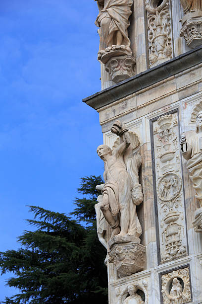 istock Detail of Renaissance facade 518547341
