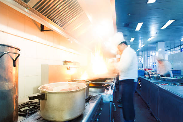 istock Motion chefs of a restaurant kitchen 518585572