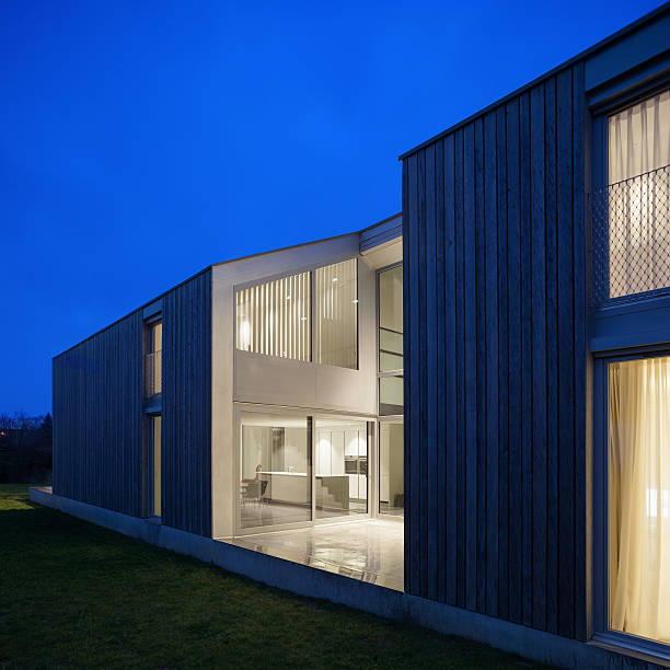 istock Exterior of a modern house 518589514
