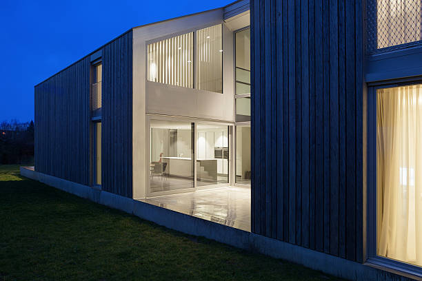 istock Exterior of a modern house 518589828