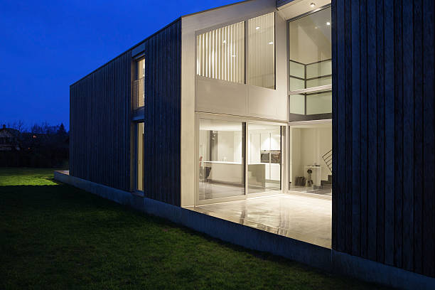 istock Exterior of a modern house 518591014