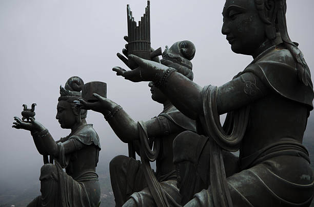 istock statue hong kong fog 518655242