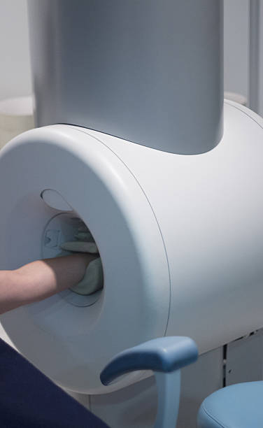 istock Completely open high field MRI scanner Magnetic resonance imaging 518675759