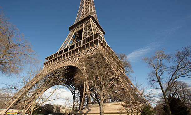 istock Eiffel Tower - Paris, France 518689594