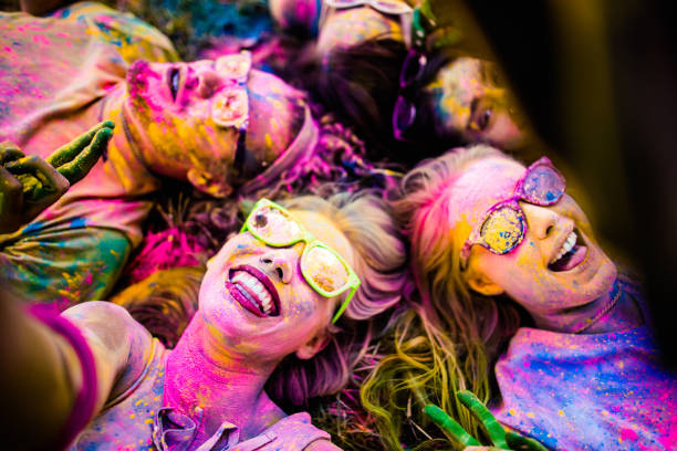 istock Multi-Ethnic Group Taking Selfie Holi Festival in Park 518727318