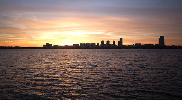 istock Moscow Strogino at sunset. View from Strogino Bay 518733239