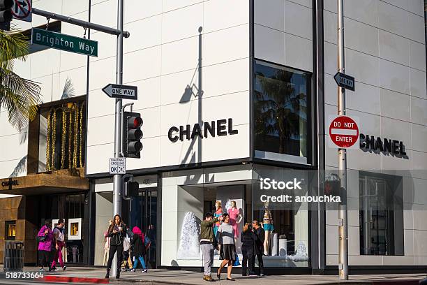 Chanel Store On Rodeo Drive Beverly Hills Usa Stock Photo - Download Image  Now - Beverly Hills - California, Boutique, Business Finance and Industry -  iStock