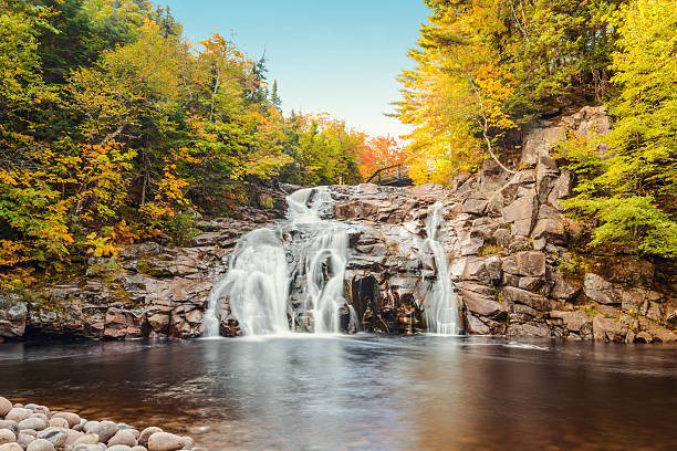 istock Mary Ann Falls in the fall 518753809