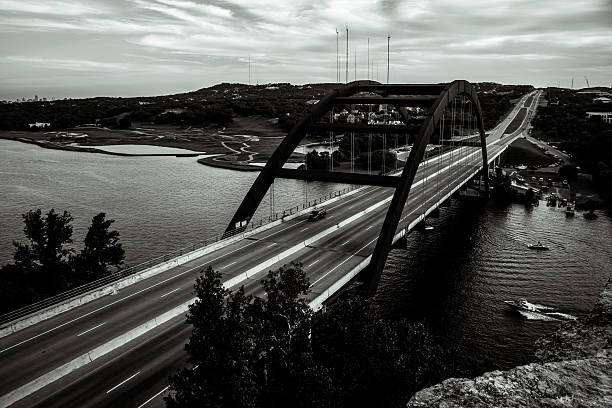 istock Pennybacker bridge monochrome summer days 518775713