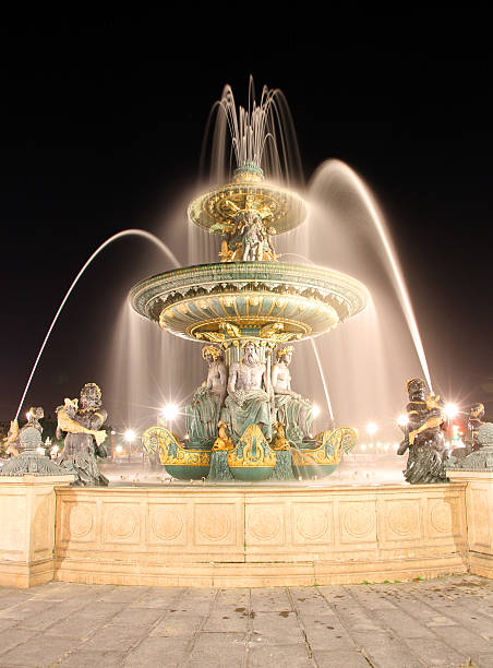 istock Elegant Fountain 518776813