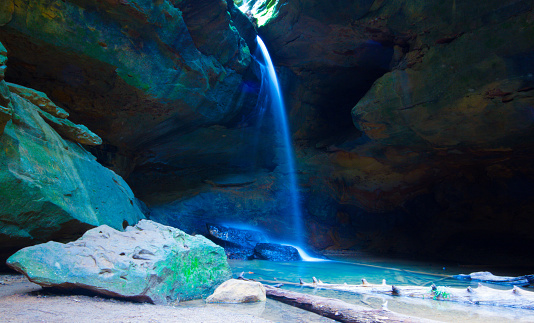 Waterfalls of Conkle's Hollow in Hocking Hills State Park
