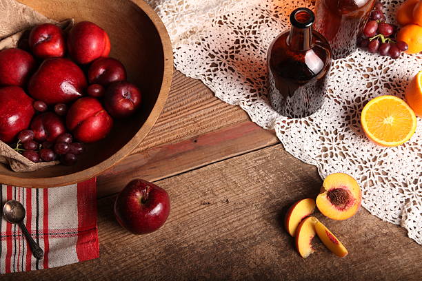 configuração de tabela de tempo de fruta - organi imagens e fotografias de stock