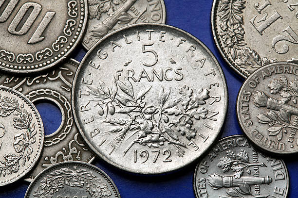 moedas de france - france currency macro french coin - fotografias e filmes do acervo