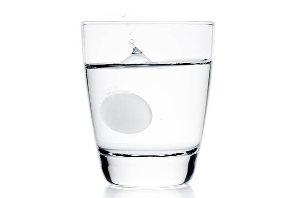 istock medical tablet dropped into the water 518872400