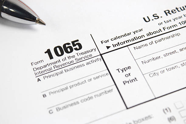 istock U.S. income tax form 518888000