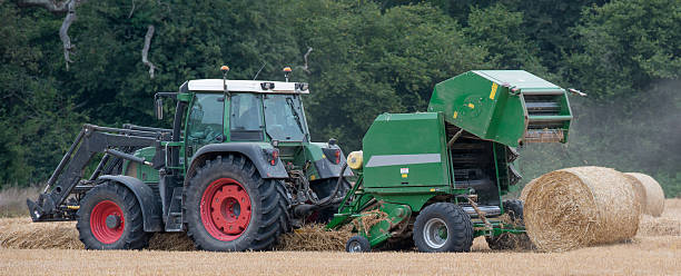 istock Harvesting the Hay 518892023