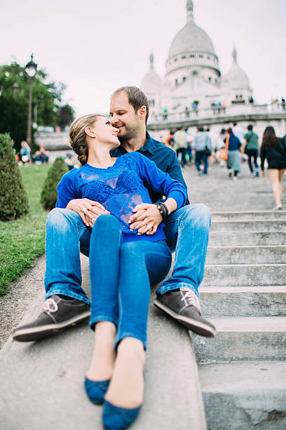 istock Beautiful romantic couple in Paris 518898526