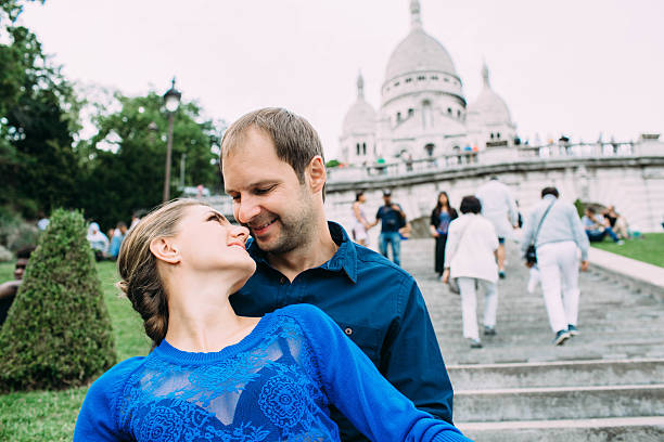 istock Beautiful romantic couple in Paris 518898568