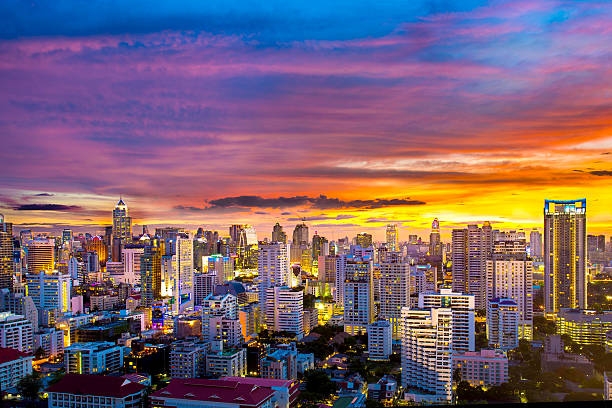 istock Sukhumvit Road, Asoke, Bangkok City 518916913