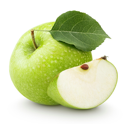 Green apple con hoja y corte aislado sobre un blanco photo