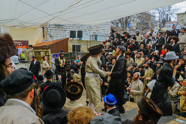 purim 2016 em jerusalém - ultra orthodox judaism imagens e fotografias de stock