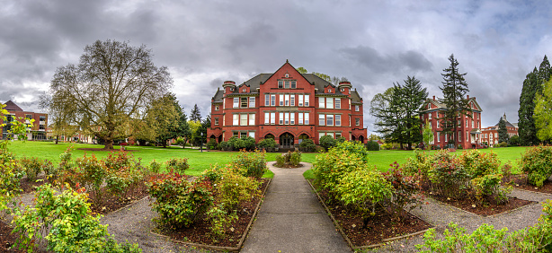 Willamette University Salem Oregon panorama
