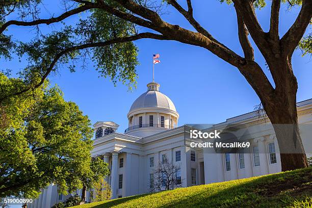 Alabama State Capitol Front Right Angle Stock Photo - Download Image Now - Montgomery - Alabama, Alabama - US State, Angle