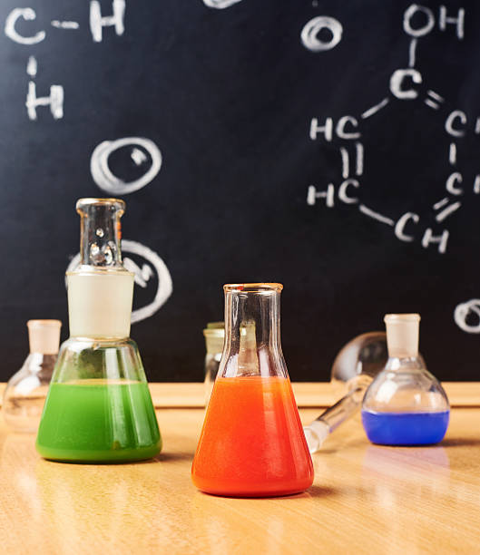 istock Chemistry tubes and vessels composition 519051024
