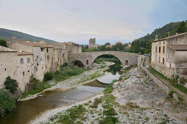 istock Lagrasse - United Kingdom 519053843