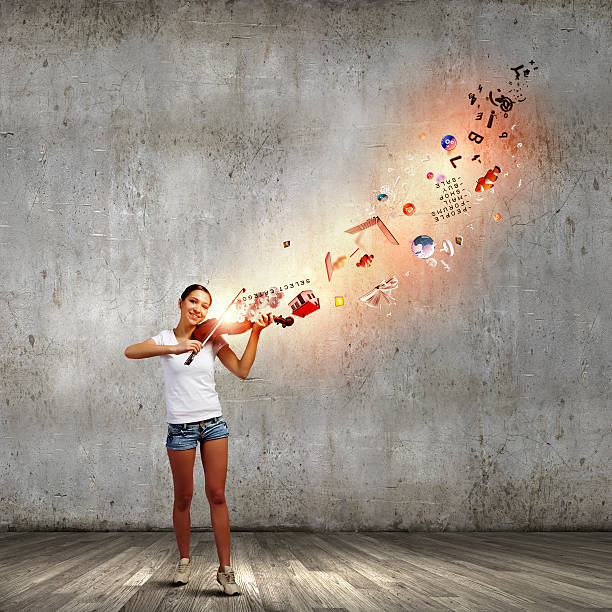 istock Girl violinist 519075075